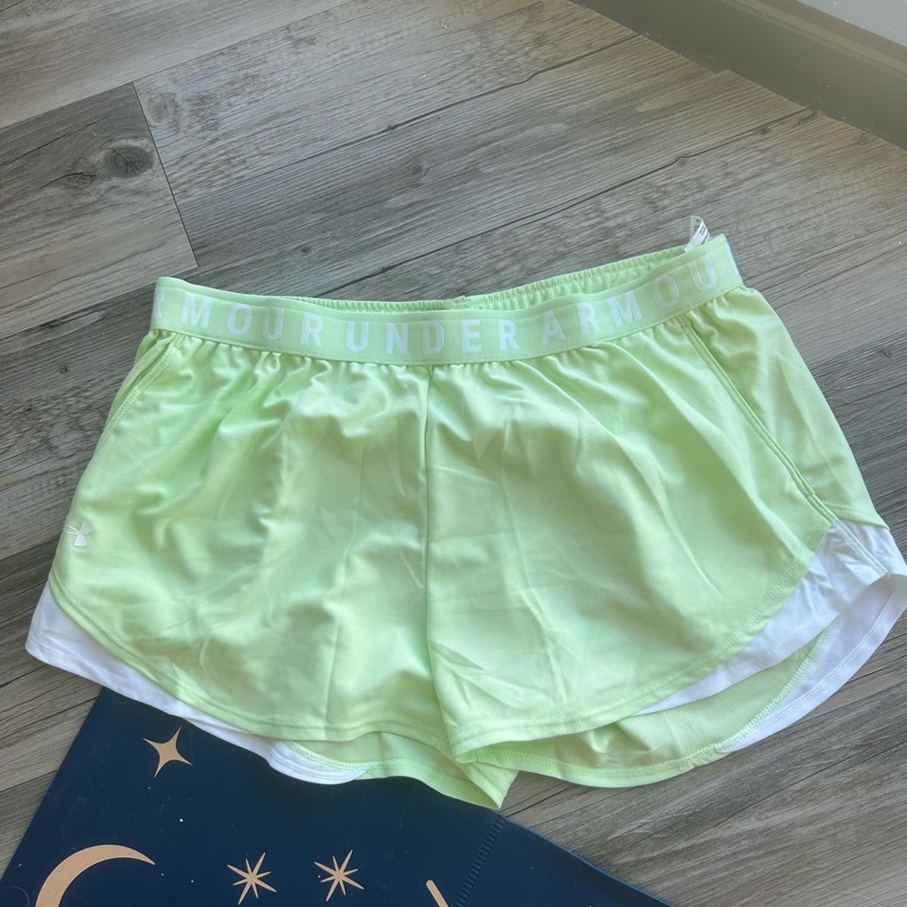 Under armour ahorts